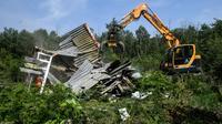Destruction d'un habitat précaire sur la ZAD (zone à défendre) de Notre-Dame-des-Landes, le 17 mai 2018 [Fred Tanneau / AFP/Archives]