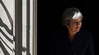 La Première ministre britannique Theresa May sort de sa résidence du 10 Downing Street, le 6 juin 2018 à Londres [Ben STANSALL / AFP]