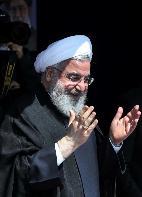 Photo distribuée par la présidence iranienne montrant Hassan Rohani lors d'un discours le 6 mai 2018 à Sabzevar, dans le nord-ouest de l'Iran [- / Iranian Presidency/AFP]