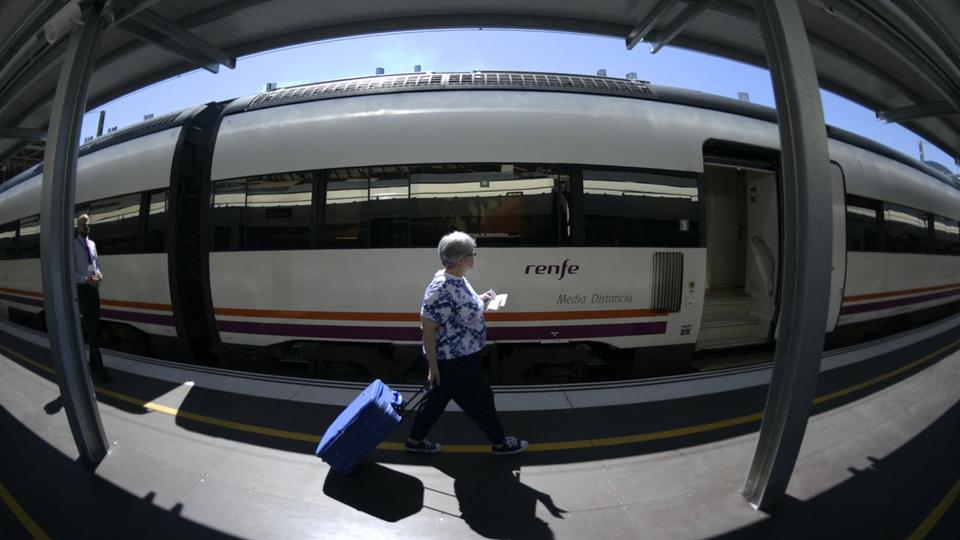 Trains : tout savoir sur Renfe, cette compagnie espagnole qui débarque en France