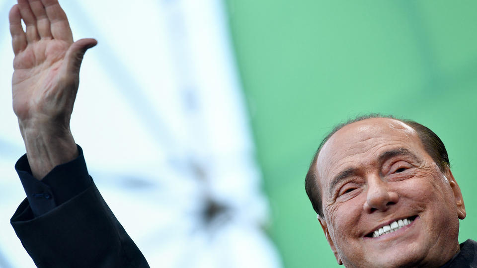 Italie : Silvio Berlusconi en lice pour la présidence de la République