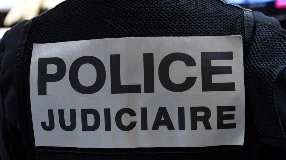 Braquages de bijouteries en Ile-de-France : cinq suspects, dont une mineure, interpellés