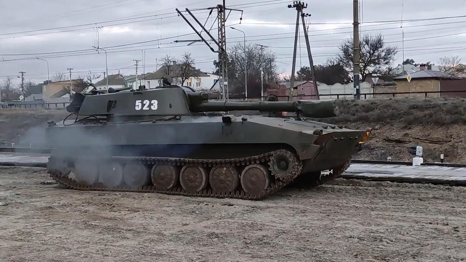 DIRECT - Guerre en Ukraine : l'armée russe à 15 kilomètres de Kiev, les pourparlers reprennent en Turquie