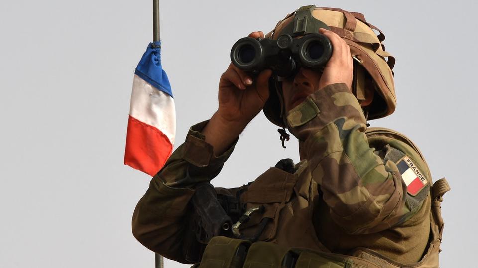 La France annonce le retrait complet de ses troupes du Mali