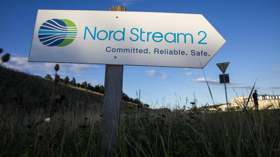 Crise en Ukraine : l'Allemagne suspend le gazoduc Nord Stream 2 qui la relie à la Russie