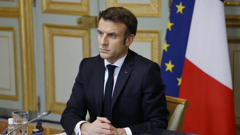 Présidentielle 2022 : Emmanuel Macron toujours en tête, Marine Le Pen creuse l'écart avec Valérie Pécresse