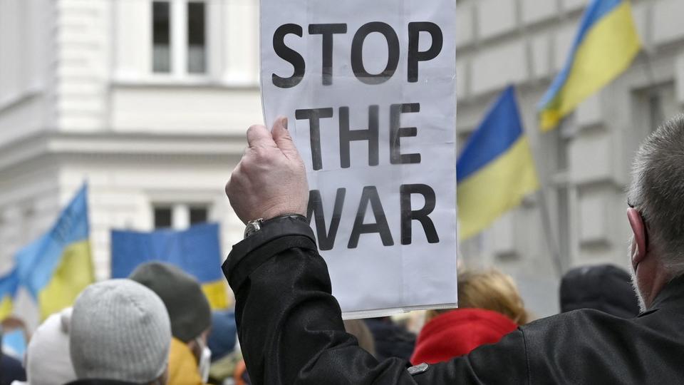 En Russie, les anti-guerre se mobilisent