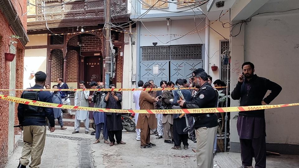 Pakistan : au moins 30 morts dans un attentat dans une mosquée