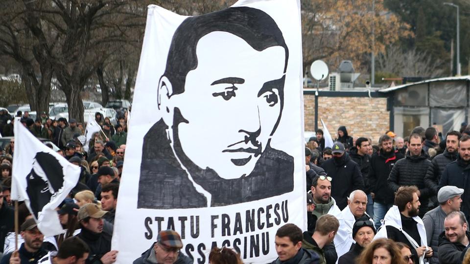 Mort d'Yvan Colonna : la famille de l'indépendantiste corse attaque l'Etat en justice
