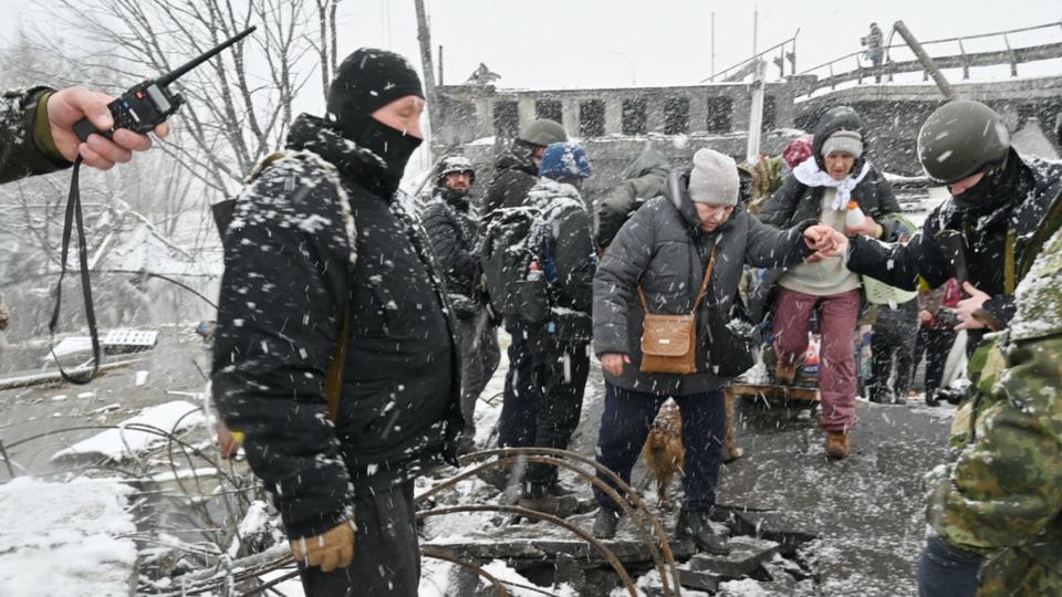 DIRECT - Guerre en Ukraine : 30.000 personnes évacuées de Marioupol en une semaine