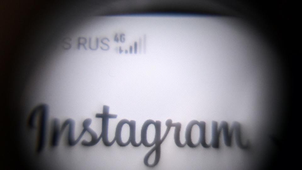 Guerre en Ukraine : des influenceuses russes désespérées par le blocage d'Instagram