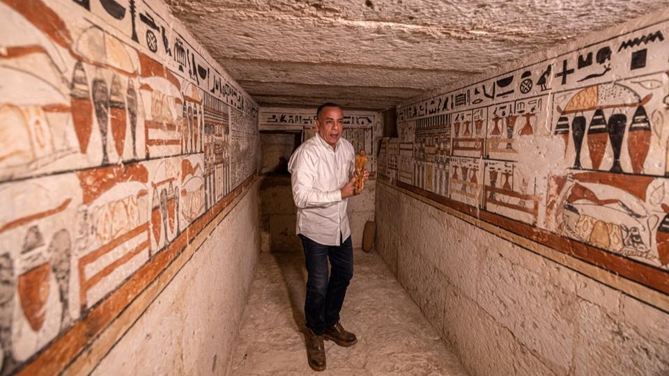 Egypte : cinq tombes vieilles de plus de 4.000 ans découvertes à Saqqara