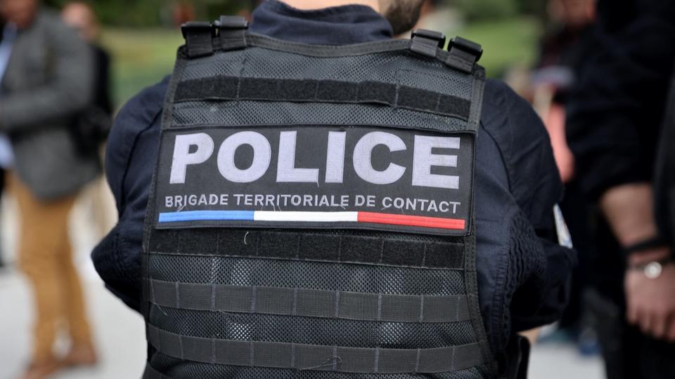 Des policiers visés par des tirs de pistolets mitrailleurs à Rennes