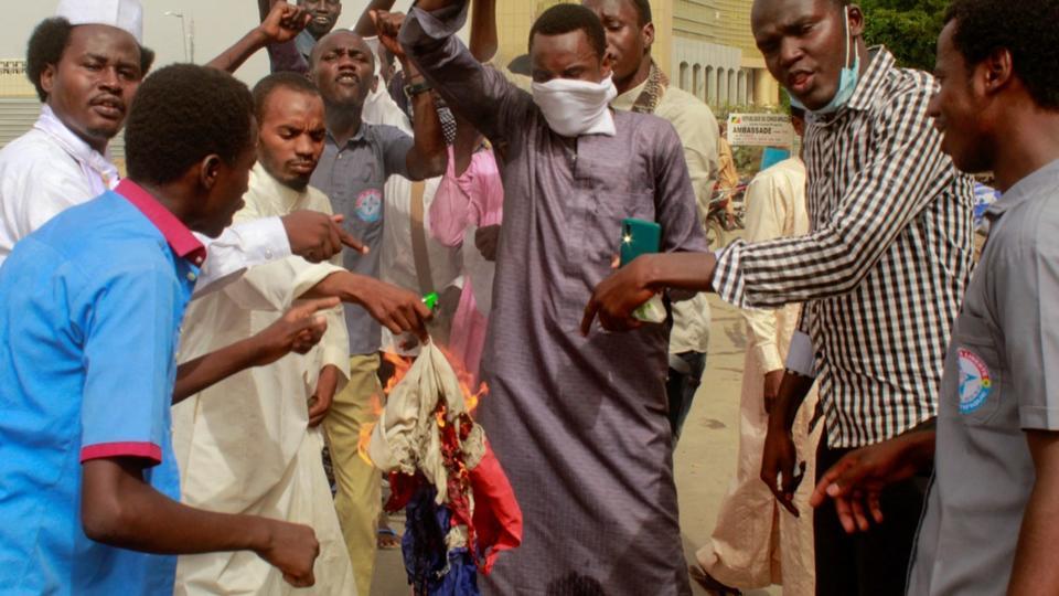 «La France dégage» : des manifestations anti-françaises au Tchad