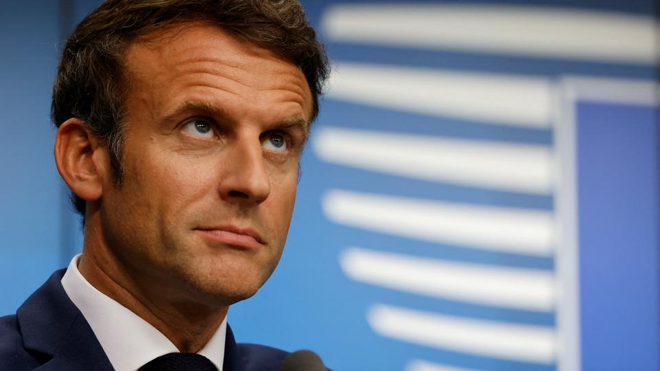 Emmanuel Macron ne travaillera ni avec la France Insoumise, ni avec le Rassemblement national