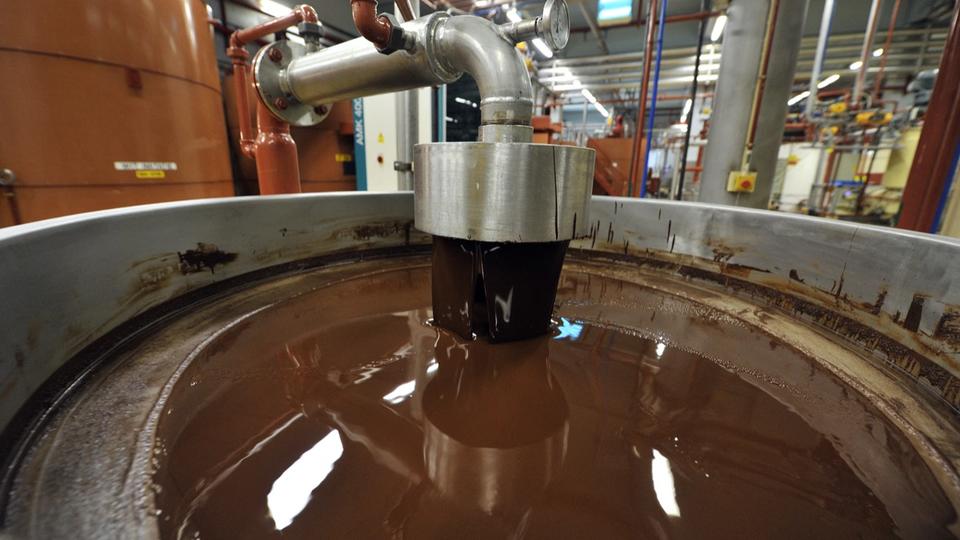 Belgique : des salmonelles détectées dans la plus grande chocolaterie du monde, la production arrêtée