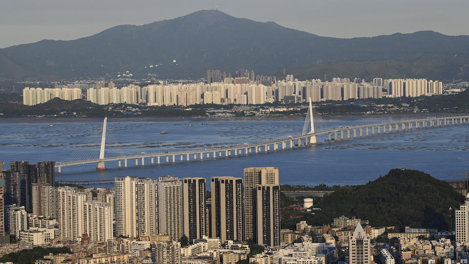 Hong Kong voit sa population diminuer drastiquement, en raison d'une émigration massive