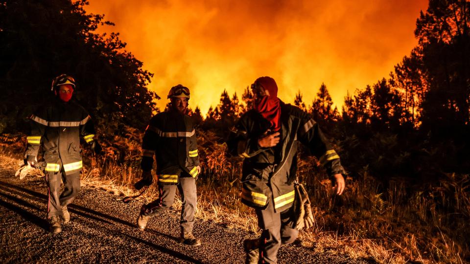 Incendies : des renforts européens contre les feux qui se multiplient en France