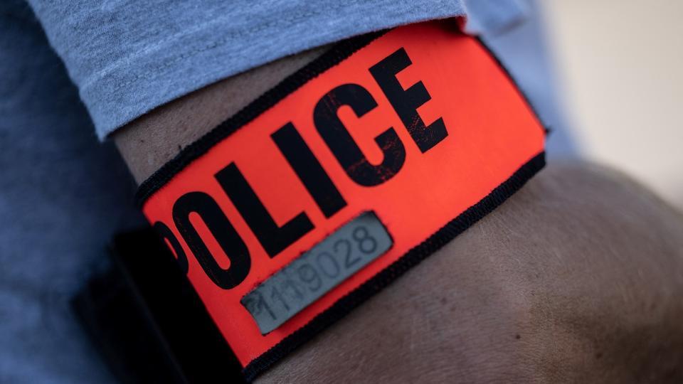 Seine-Saint-Denis : Appelé pour des violences intra-familiales, un policier se fait poignarder