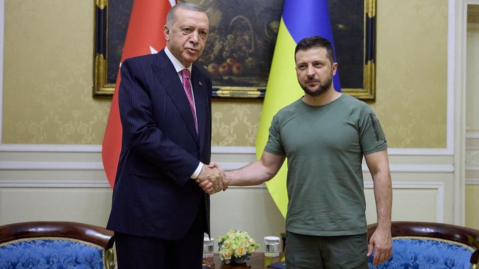 Guerre en Ukraine : Volodymyr Zelensky rencontre Recep Tayyip Erdogan à Istanbul ce vendredi