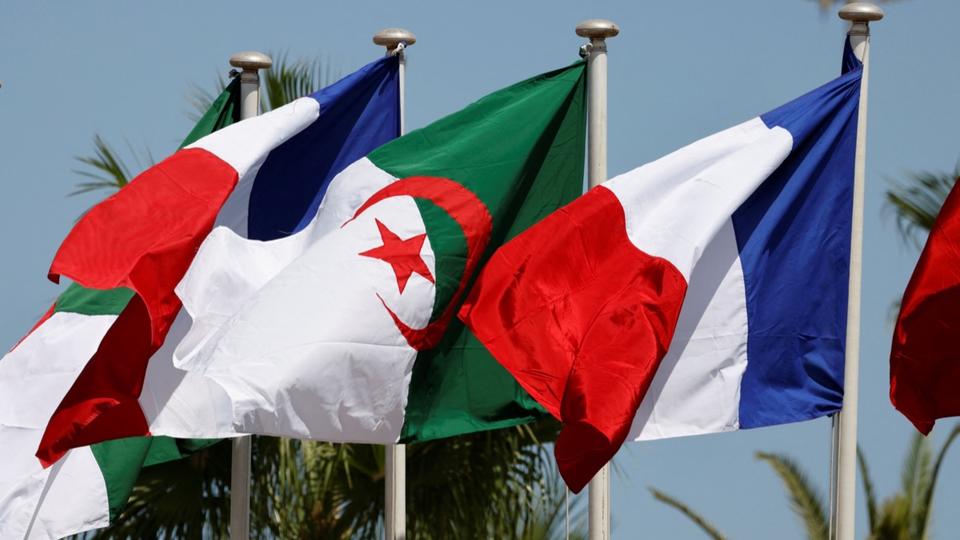 Visas avec l'Algérie : la France annonce mettre un terme à la crise