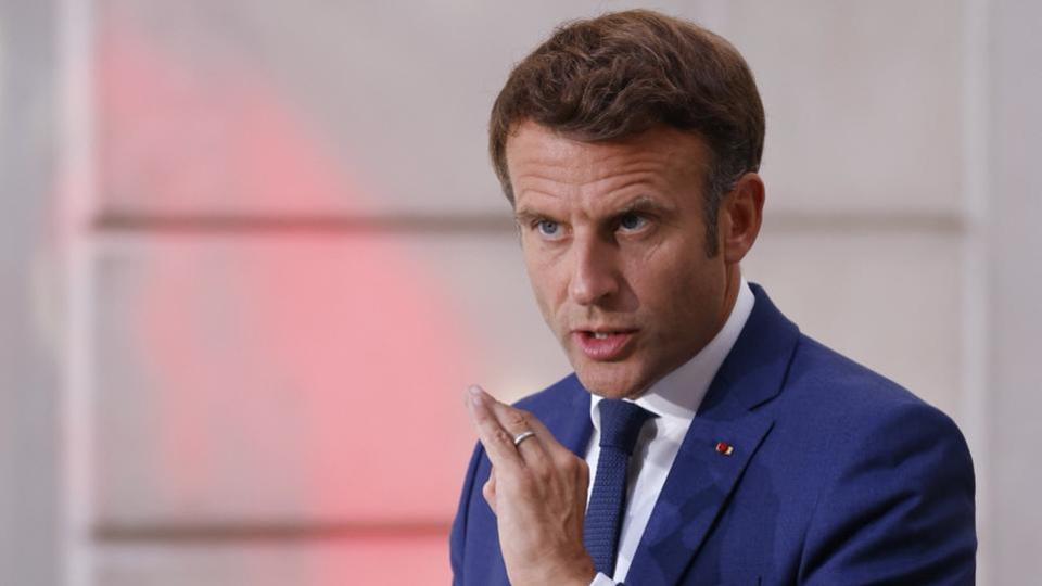Fin de vie : Emmanuel Macron présente aujourd'hui la convention citoyenne sur le sujet