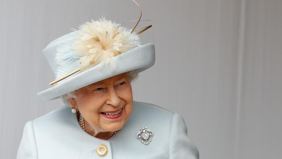 Mort d'Elizabeth II : une Française reçoit une lettre de la reine après son décès
