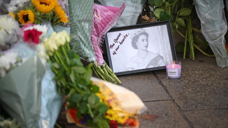 Mort d'Elizabeth II : la famille royale ouvre un livre de condoléances en ligne