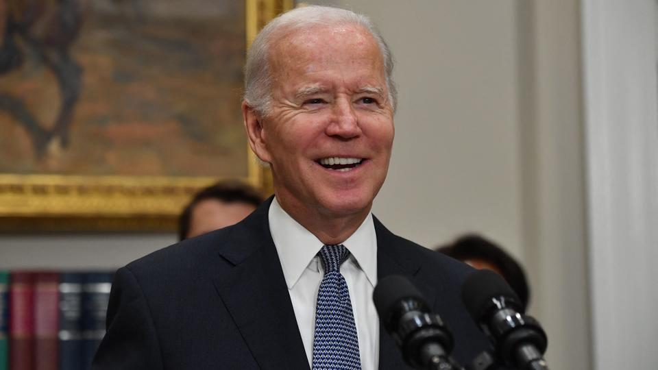 Joe Biden : le président américain a «l'intention» de se présenter à nouveau en 2024
