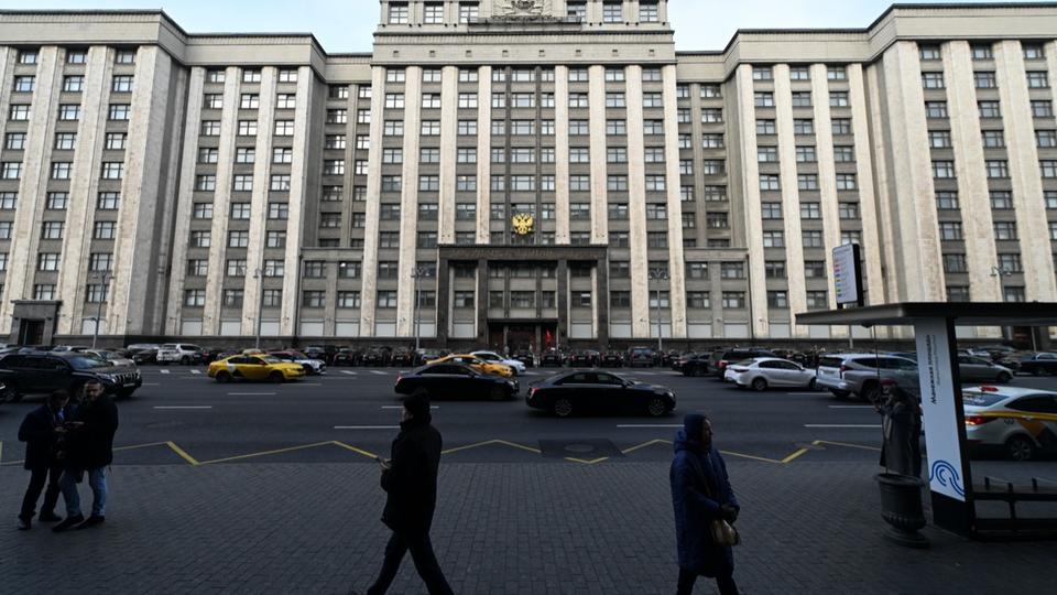 Guerre en Ukraine : le Parlement russe autorise la mobilisation des ex-détenus condamnés pour crimes graves