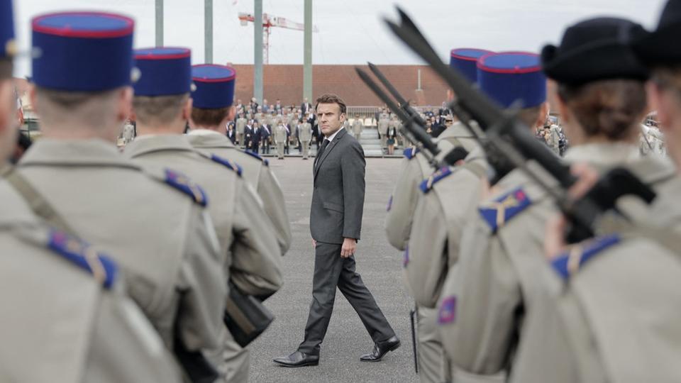 Défense : nucléaire, cyber, haute intensité... Emmanuel Macron à Toulon pour définir la stratégie de la France