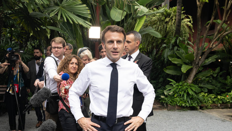 Emmanuel Macron à Bangkok : quels défis pour le président au sommet de l'APEC ?