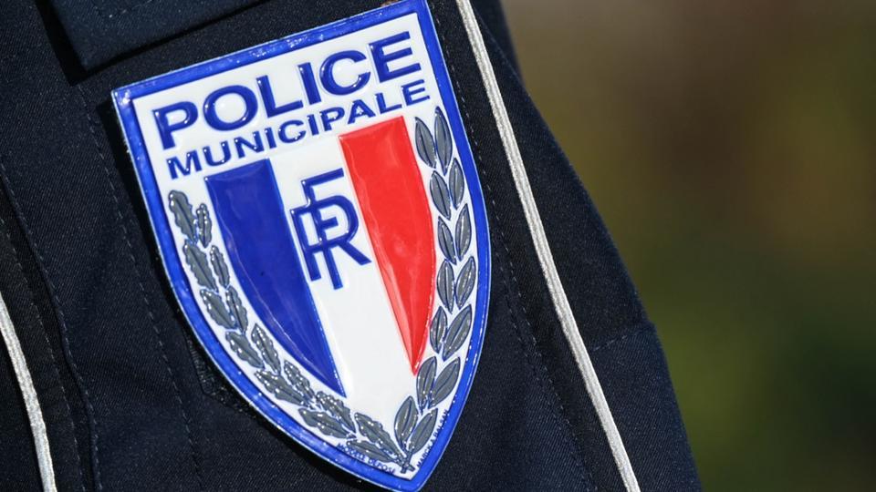 Refus d'obtempérer à Lyon : l'homme qui a traîné un policier sur plusieurs mètres remis en liberté jusqu'à son procès