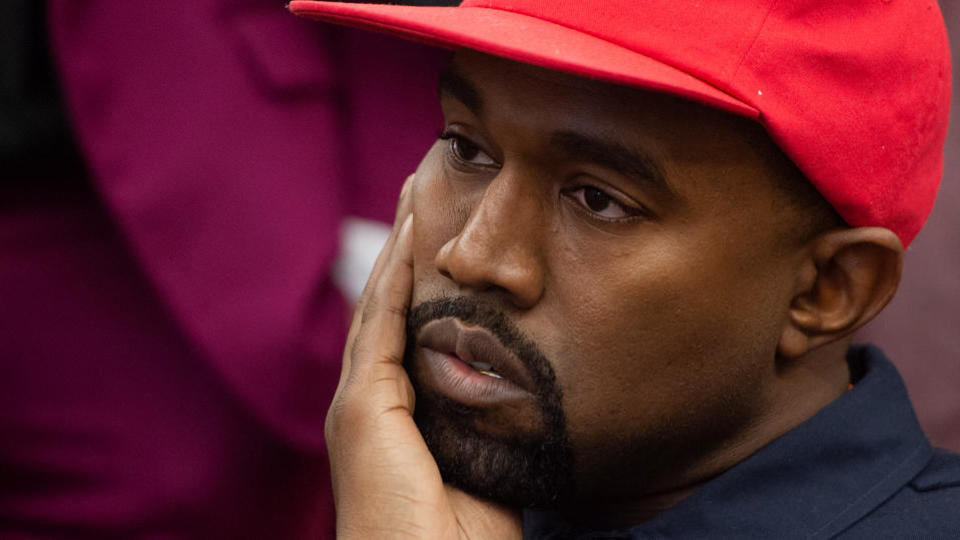 Kanye West : avant son expulsion de Twitter, le rappeur lance une folle rumeur de tromperie impliquant Kim Kardashian et une star de la NBA