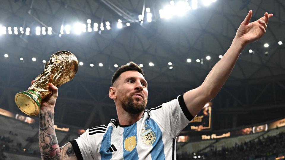 Un influenceur colombien se fait tatouer «Messi» sur le visage avant de le regretter quelques jours plus tard