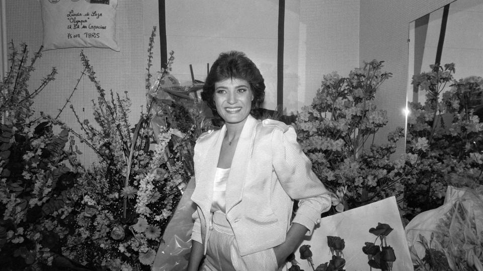 Funérailles de Linda de Suza : un dernier adieu à la chanteuse aujourd'hui en Normandie