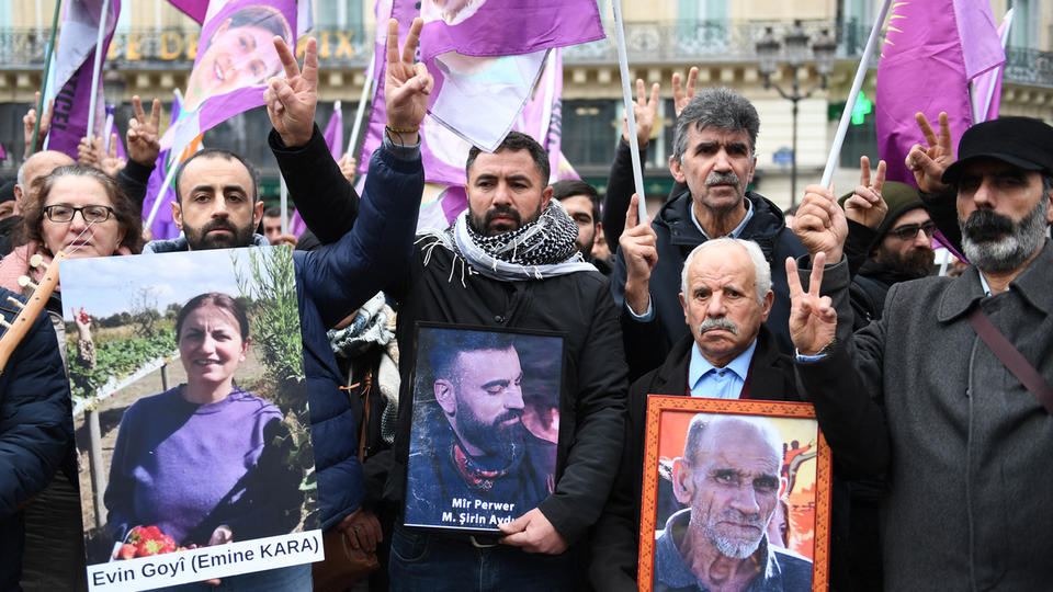 Attaque contre des Kurdes à Paris : des milliers de personnes attendues aujourd'hui à Villiers-le-Bel pour rendre hommage aux victimes