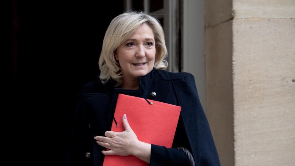Pourquoi Marine Le Pen se rend-elle au Sénégal ce lundi ?