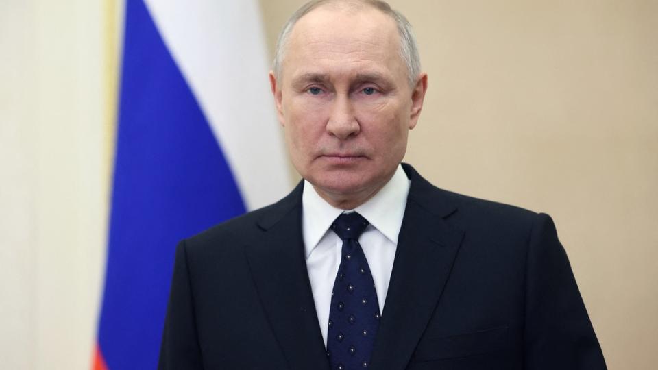 Qu'est-ce que le mandat d'arrêt de la CPI contre Vladimir Poutine implique vraiment ?