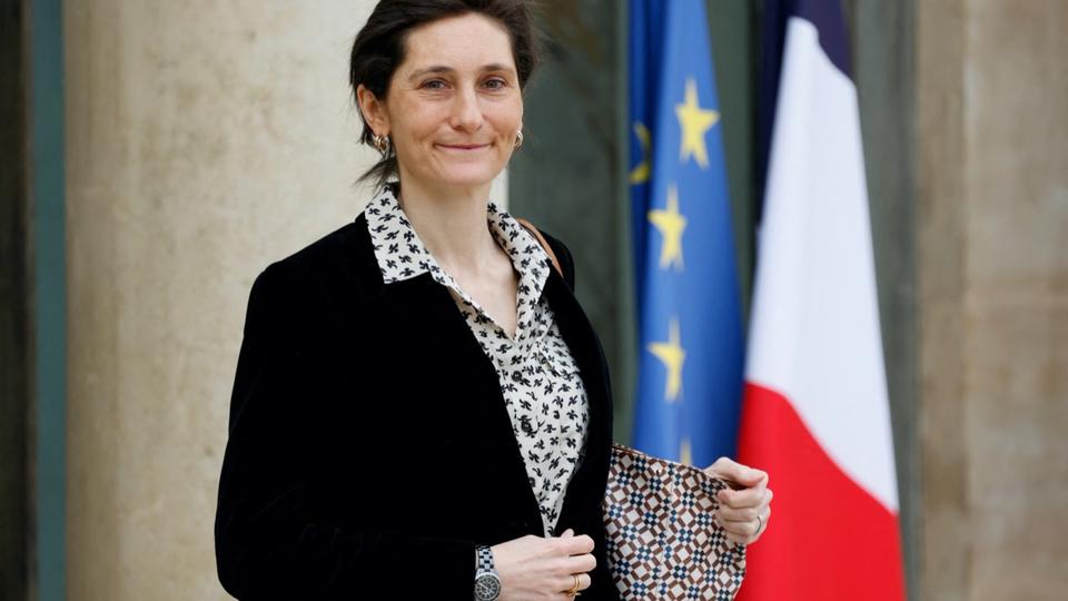 JO 2024 : Amélie Oudéa-Castéra rappelle que la parole d'Emmanuel Macron est importante concernant la participation des Russes