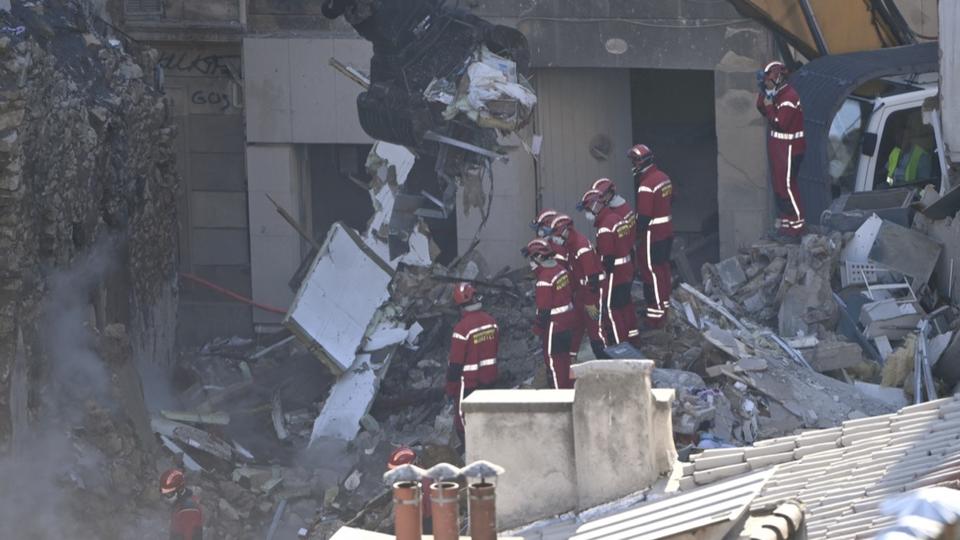 Immeuble effondré à Marseille : combien de temps une victime peut-elle survivre sous les décombres ?