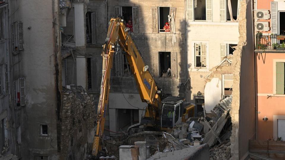 Immeuble effondré à Marseille : un cinquième corps extrait des décombres