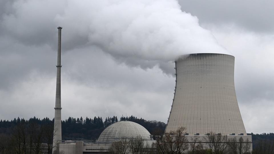 L'Allemagne ferme ses trois derniers réacteurs nucléaires