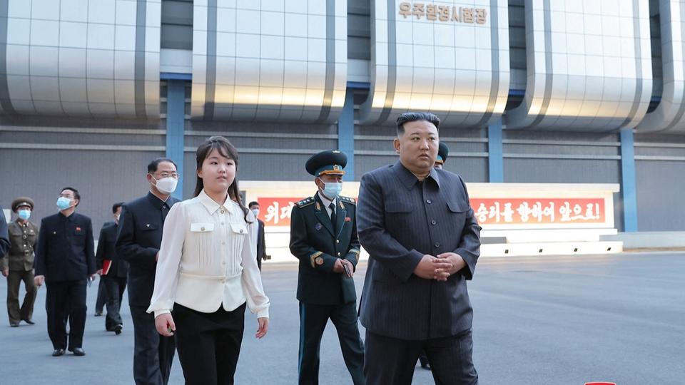 Corée du Nord : Kim Jong-un a ordonné le lancement du premier satellite espion