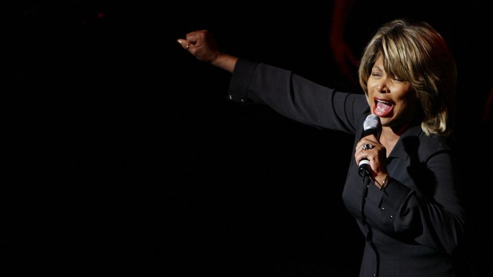 Mort de Tina Turner : quand la chanteuse racontait le calvaire vécu avec son mari Ike