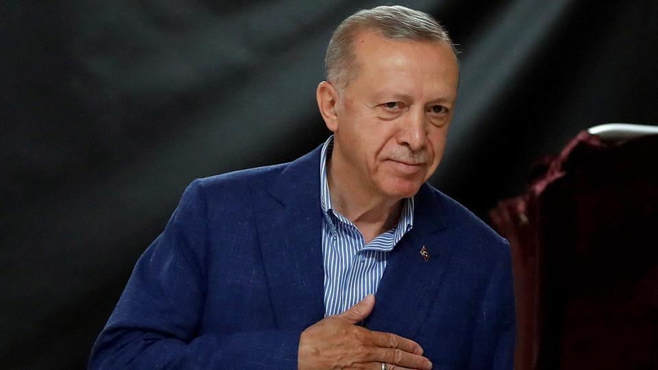 Présidentielle en Turquie : le président sortant Recep Tayyip Erdogan revendique la victoire au second tour