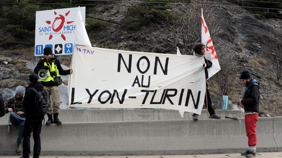 Projet Lyon-Turin : des milliers de manifestants attendus pour un week-end sous haute tension