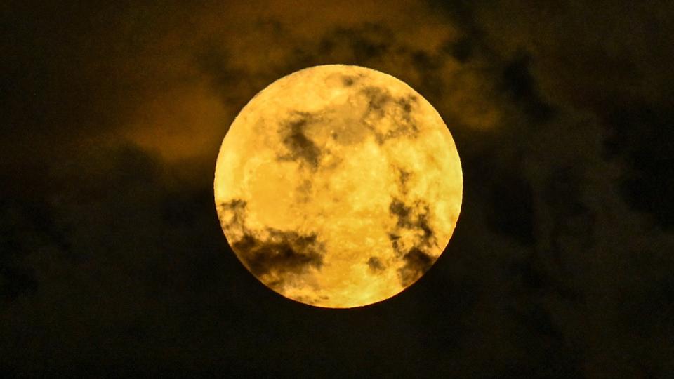 Super Lune 2023 du 1er août : signification, visibilité... Tout ce qu'il faut savoir sur ce phénomène