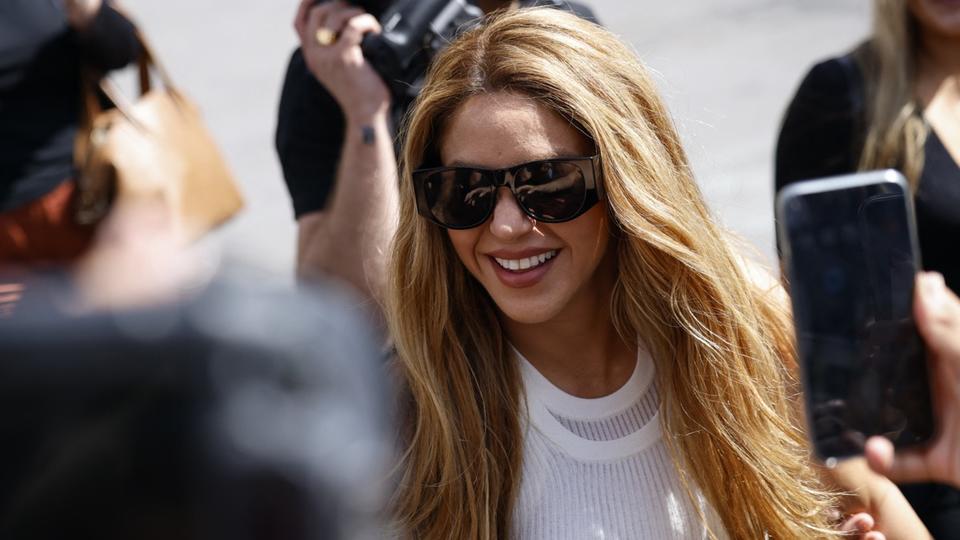 Shakira en visite surprise à l'Aquarium de Paris