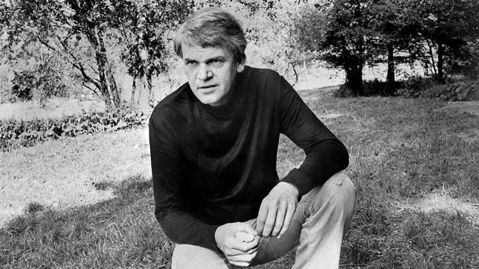 Mort de Milan Kundera : les trois oeuvres incontournables de l'auteur